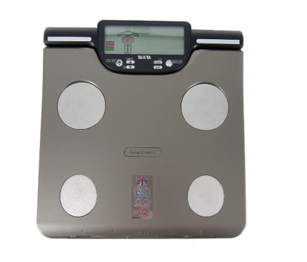 TANITA - BC 601 osobní digitální váha se slotem pro SD kartu a segmentální analýzou